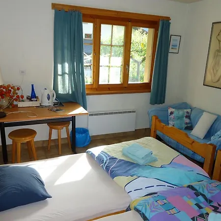 Claudy Et Elizabeth Michellod-dutheil Bed and Breakfast