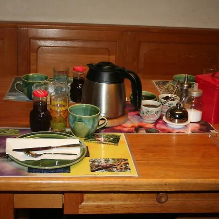 Claudy Et Elizabeth Michellod-dutheil Bed and Breakfast Le Châble